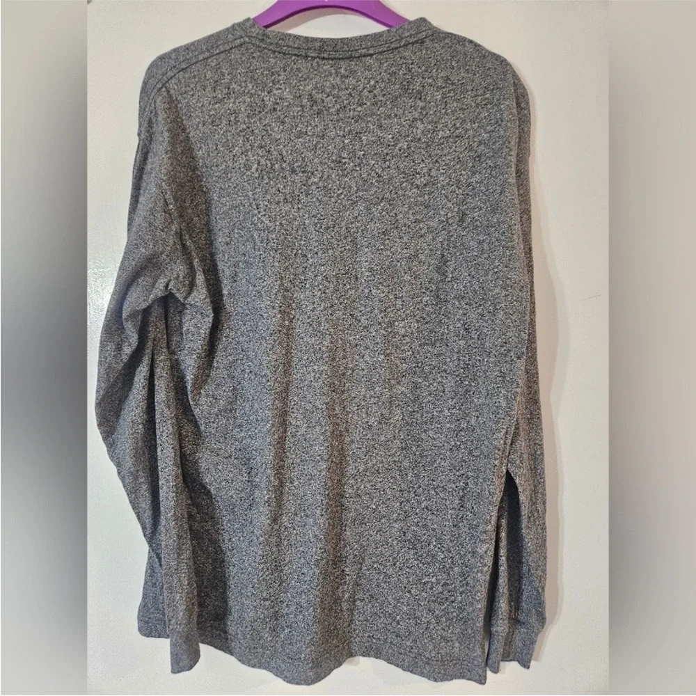 Victoria's Secret PINK Gray Long Sleeve Shirt_4